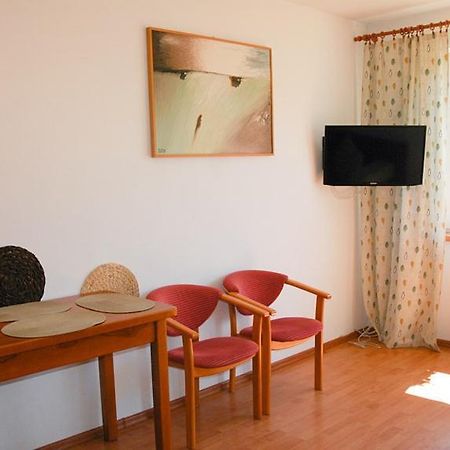 Lawer Apartment Ревал Екстериор снимка