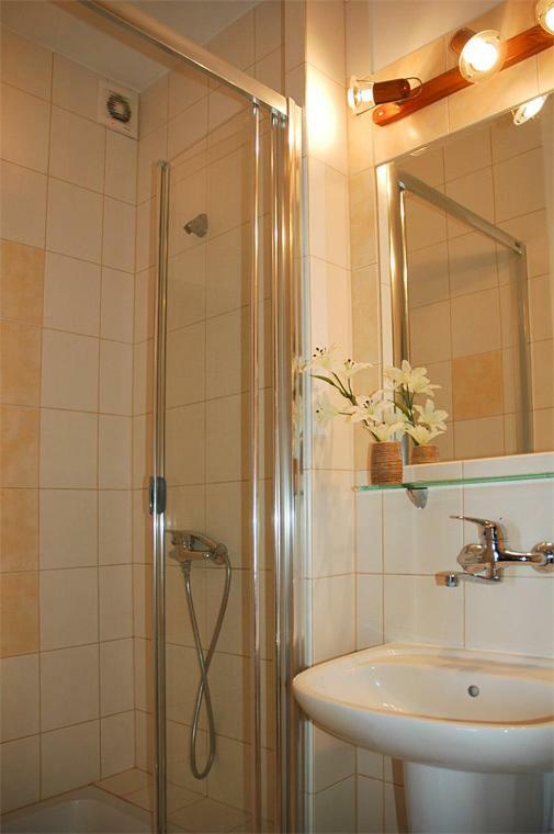 Lawer Apartment Ревал Екстериор снимка
