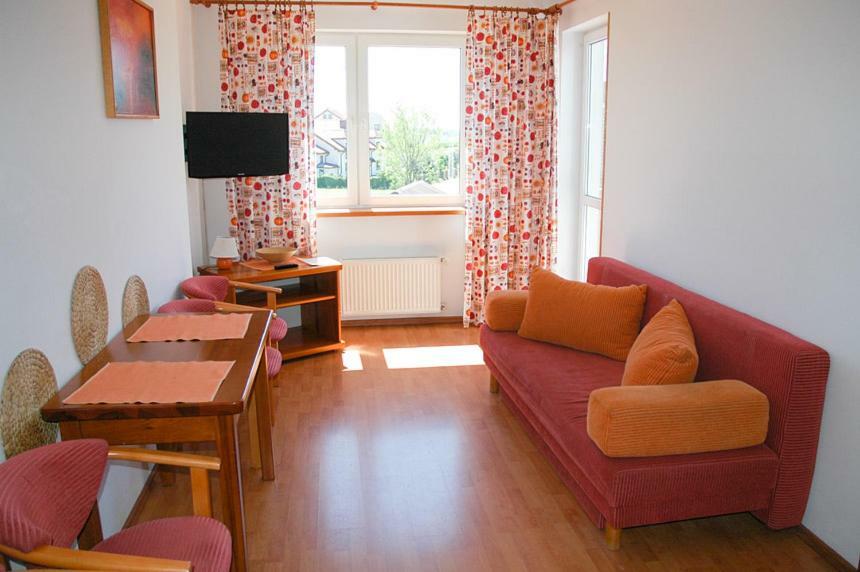 Lawer Apartment Ревал Екстериор снимка