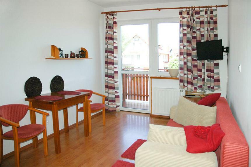 Lawer Apartment Ревал Екстериор снимка