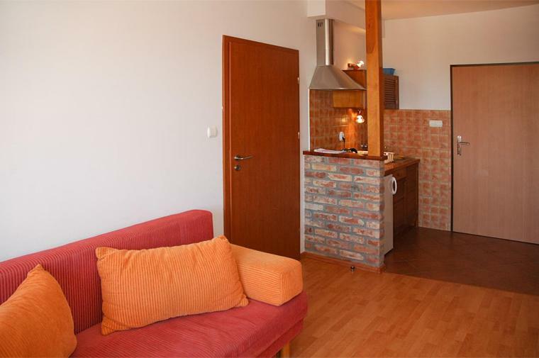 Lawer Apartment Ревал Екстериор снимка