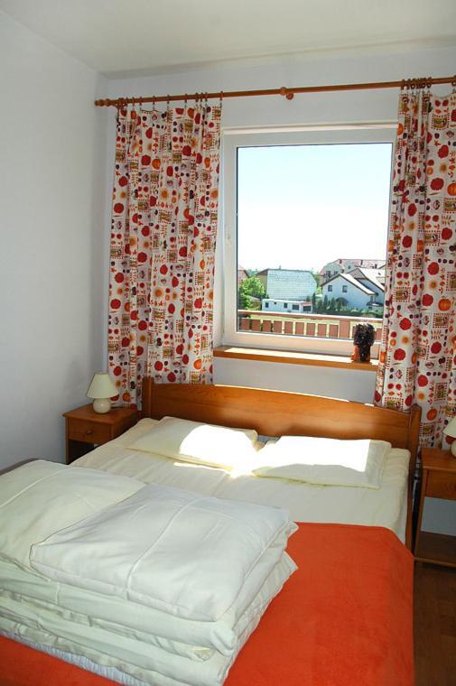 Lawer Apartment Ревал Екстериор снимка
